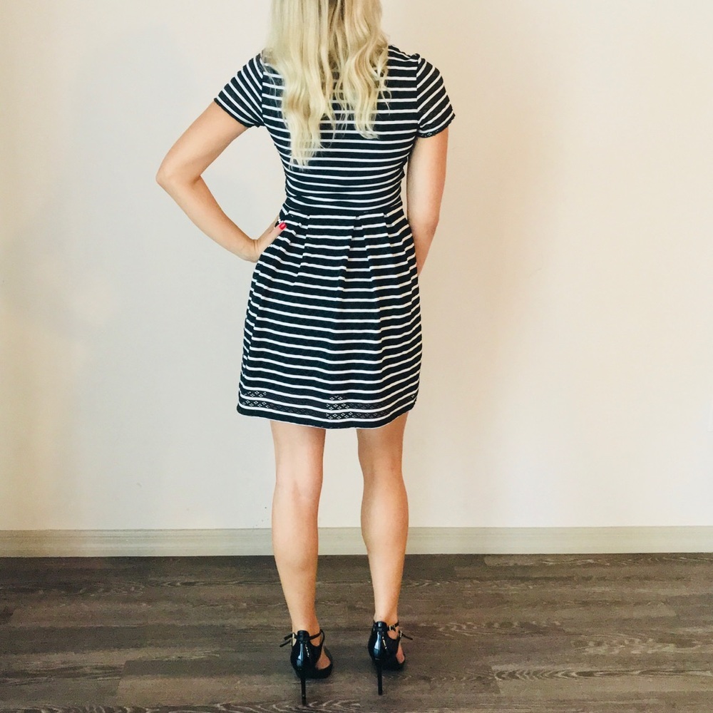 CLASSY 👸🏼 - Picture 3 of 7